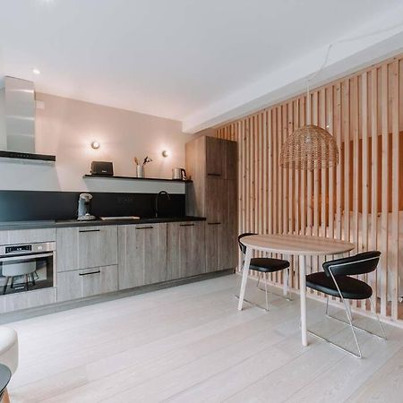 Chimay : La Chambre Doree De La Grand Place Экстерьер фото